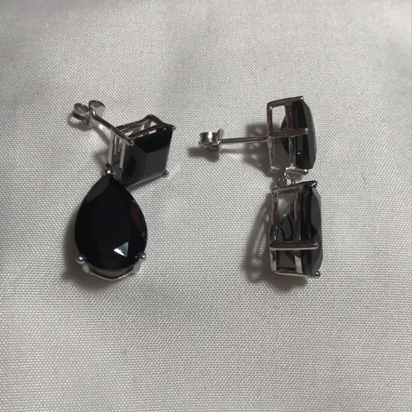 Black Spinel dangle Earrings - Picture 2 of 5